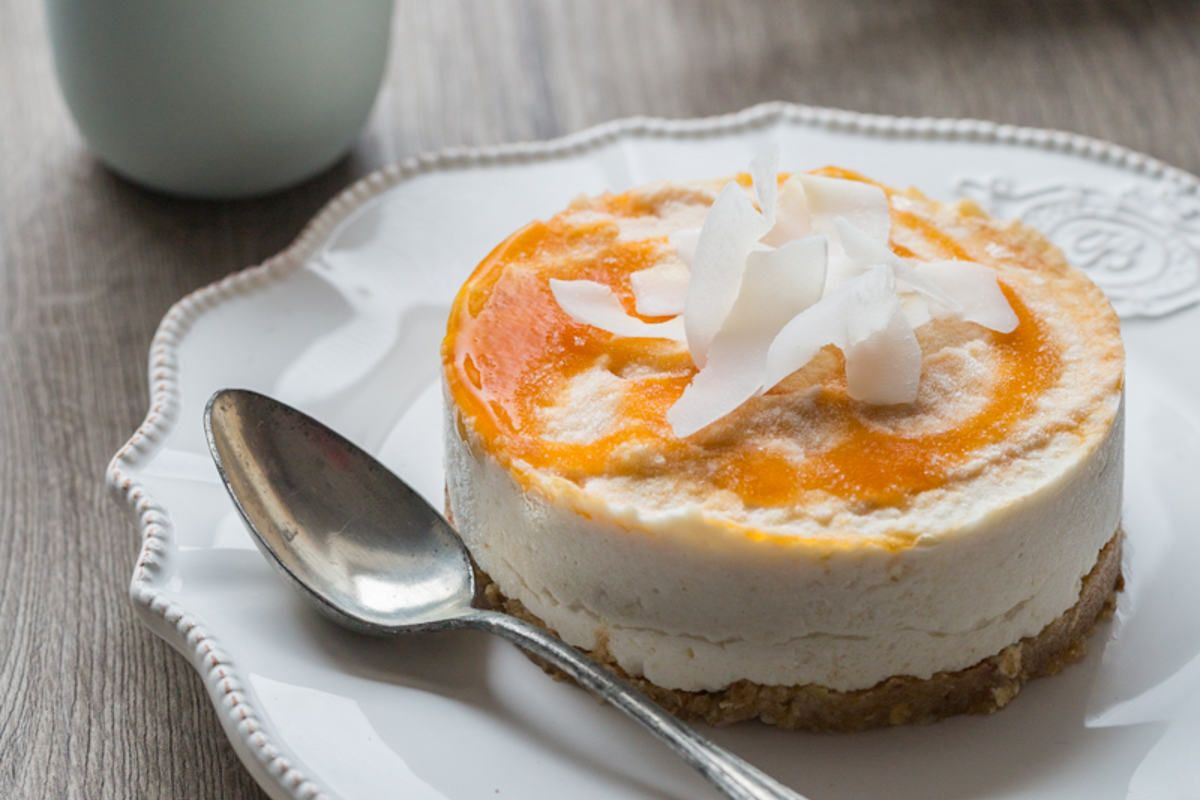 un cheesecake vegan irrésistible à la noix de coco