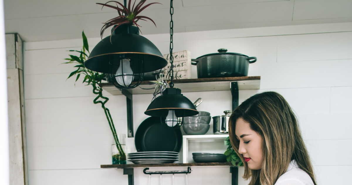 5 solutions efficaces pour redonner vie à votre casserole brûlée