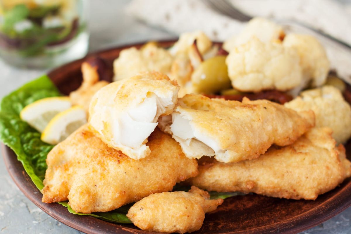 Le secret de Cyril Lignac pour un poisson pané léger et croustillant