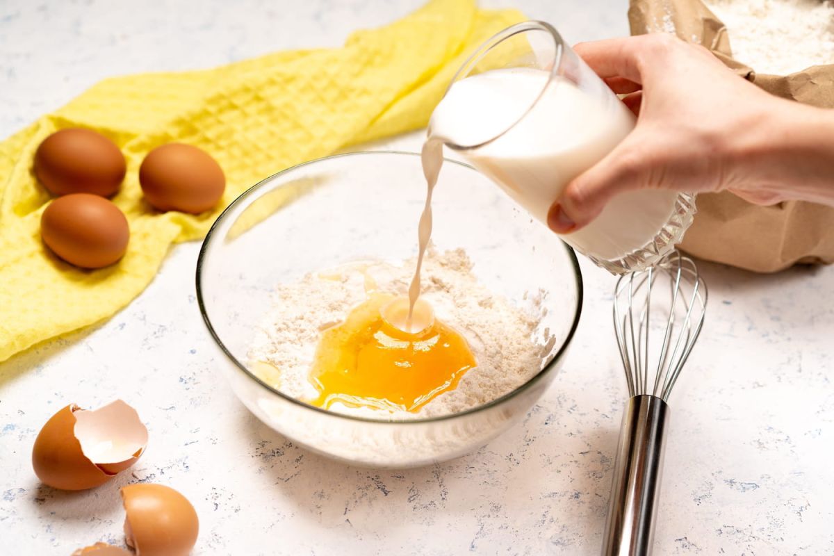Préparez des crêpes sans lactose facilement