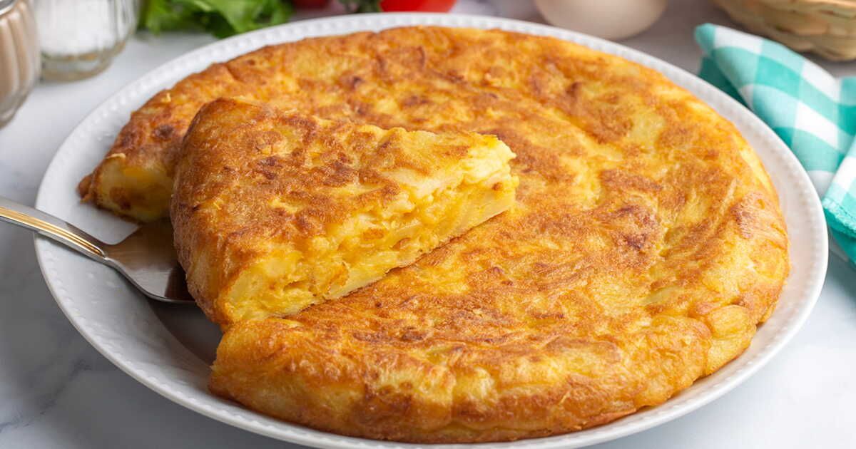 L’omelette de pommes de terre au fromage, réconfort et simplicité pour vos repas en famille