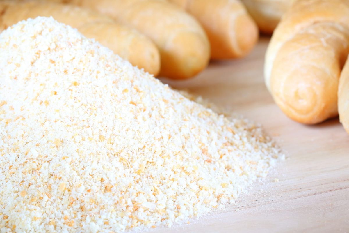 Maîtriser l'art de la mie de pain émiettée pour une panure parfaite