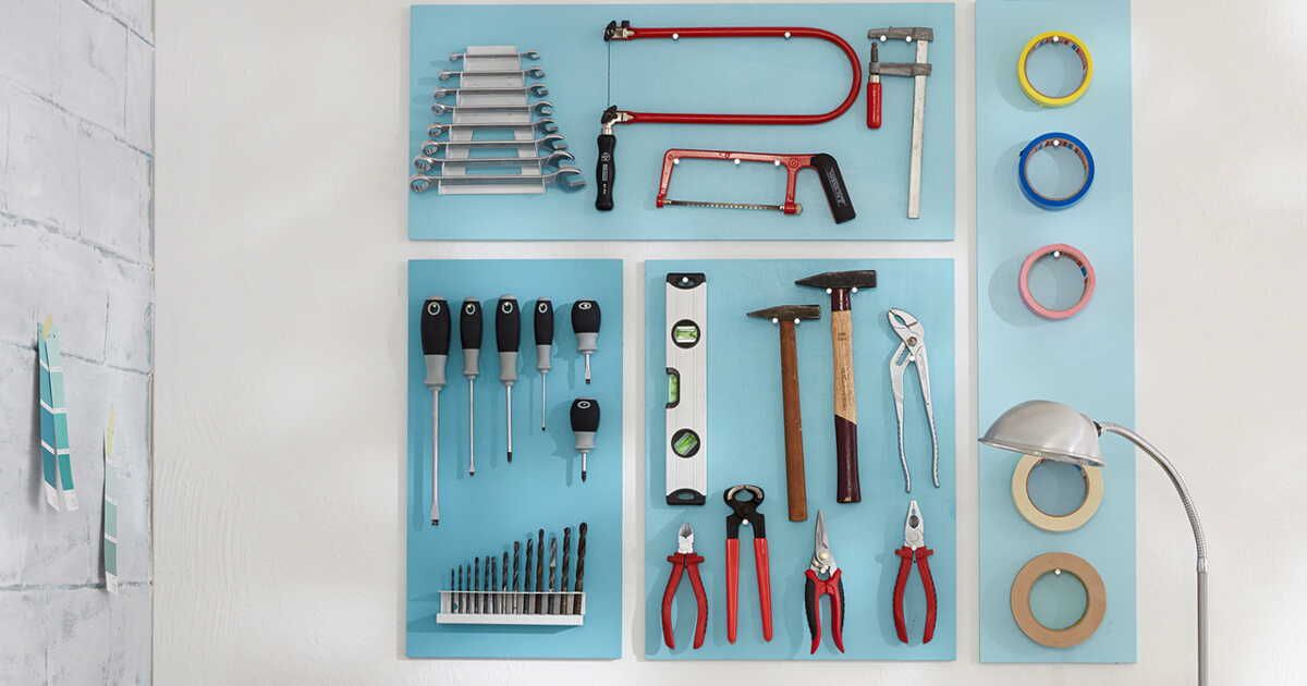 Optimisez votre espace avec des rangements muraux astucieux