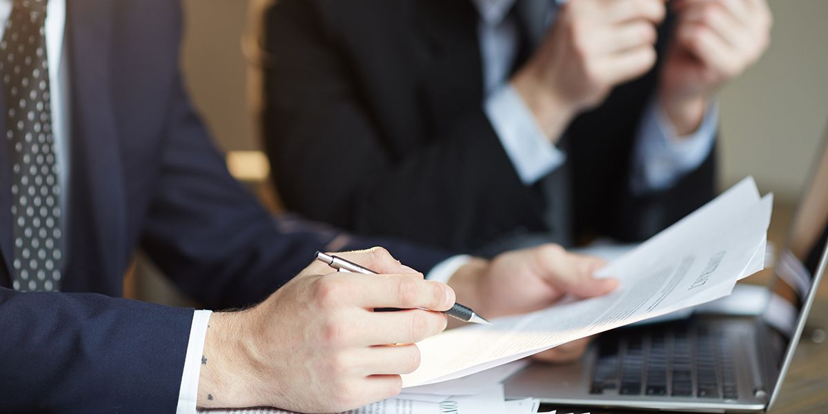 Contester les honoraires d'un avocat : guide pratique