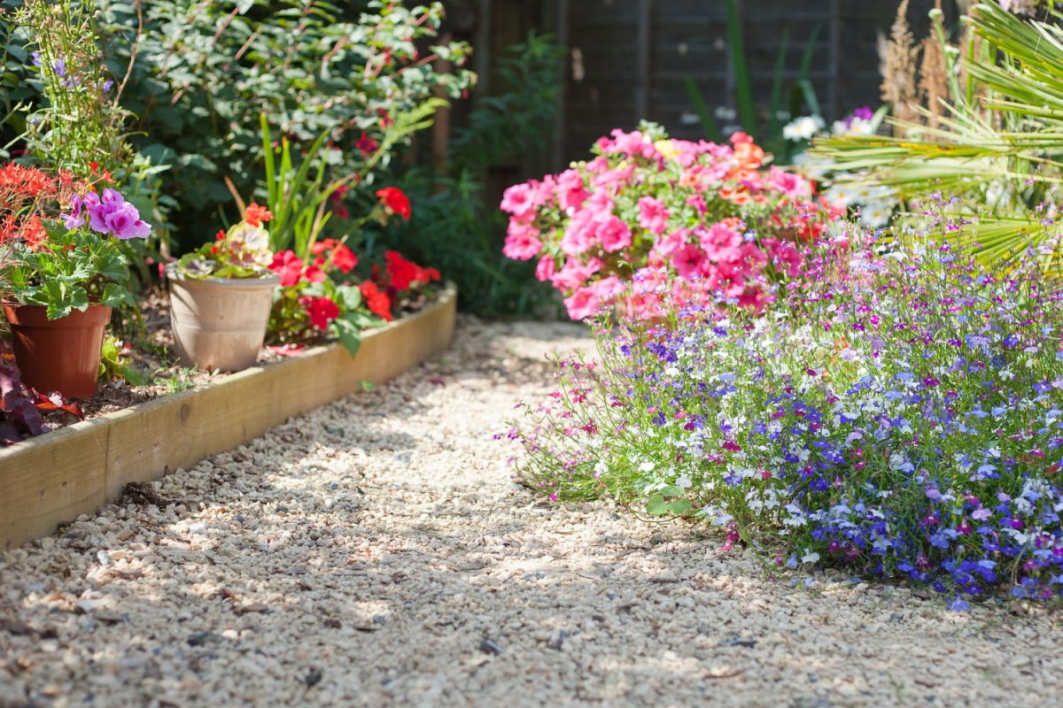Aménager un jardin avec des graviers ?