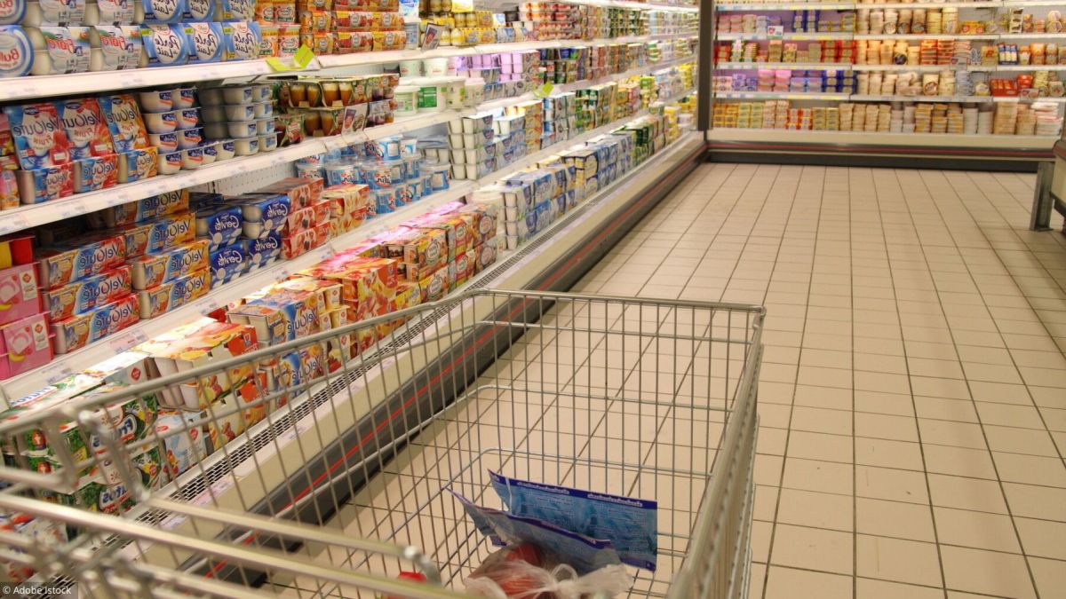 Des heures calmes au supermarché : une ambiance apaisante pour tous