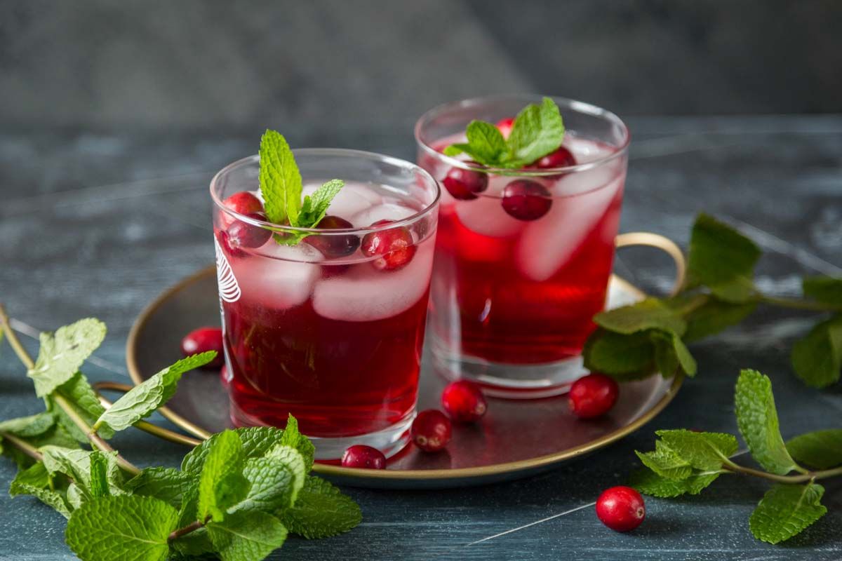 Un cocktail festif au gin et cranberry pour sublimer vos fêtes