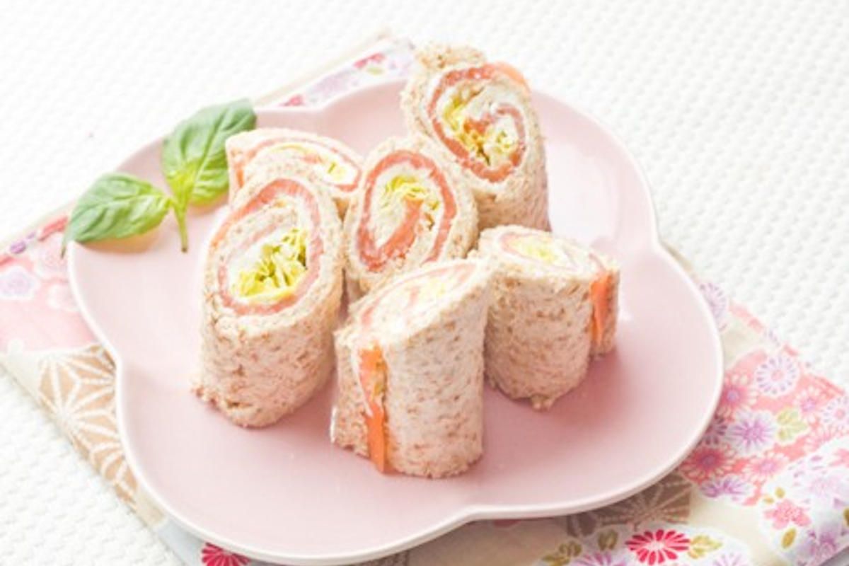 Wraps de pain de mie saumon au wasabi