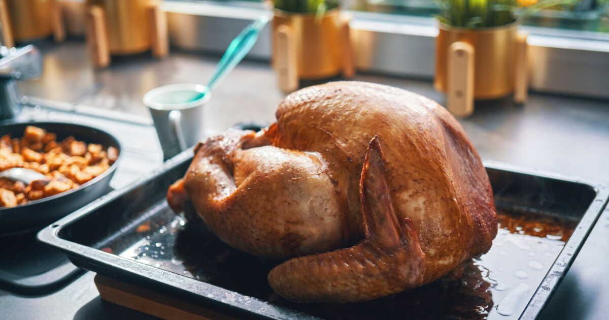 la cuisson parfaite de la dinde : astuces pour éviter qu'elle ne sèche