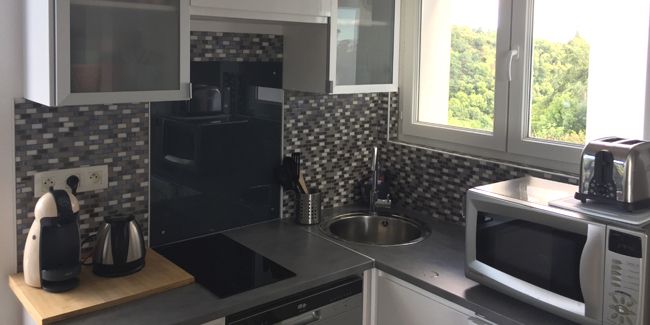 Optimiser sa kitchenette : 8 astuces pour un aménagement réussi