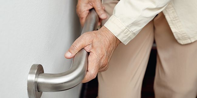 Aménager son intérieur pour prévenir les chutes chez les seniors