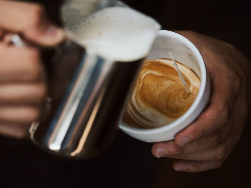 lait et café : une alliance gagnante pour lutter contre l'inflammation
