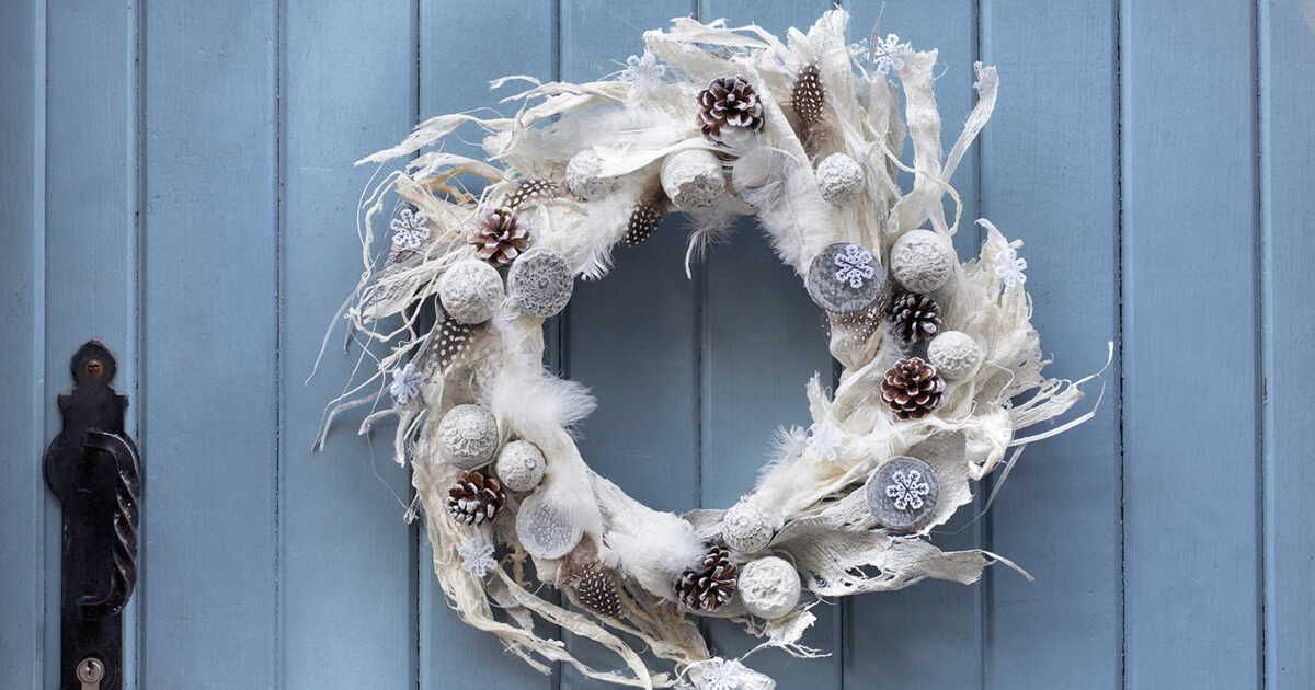 DIY Noël : une couronne givrée