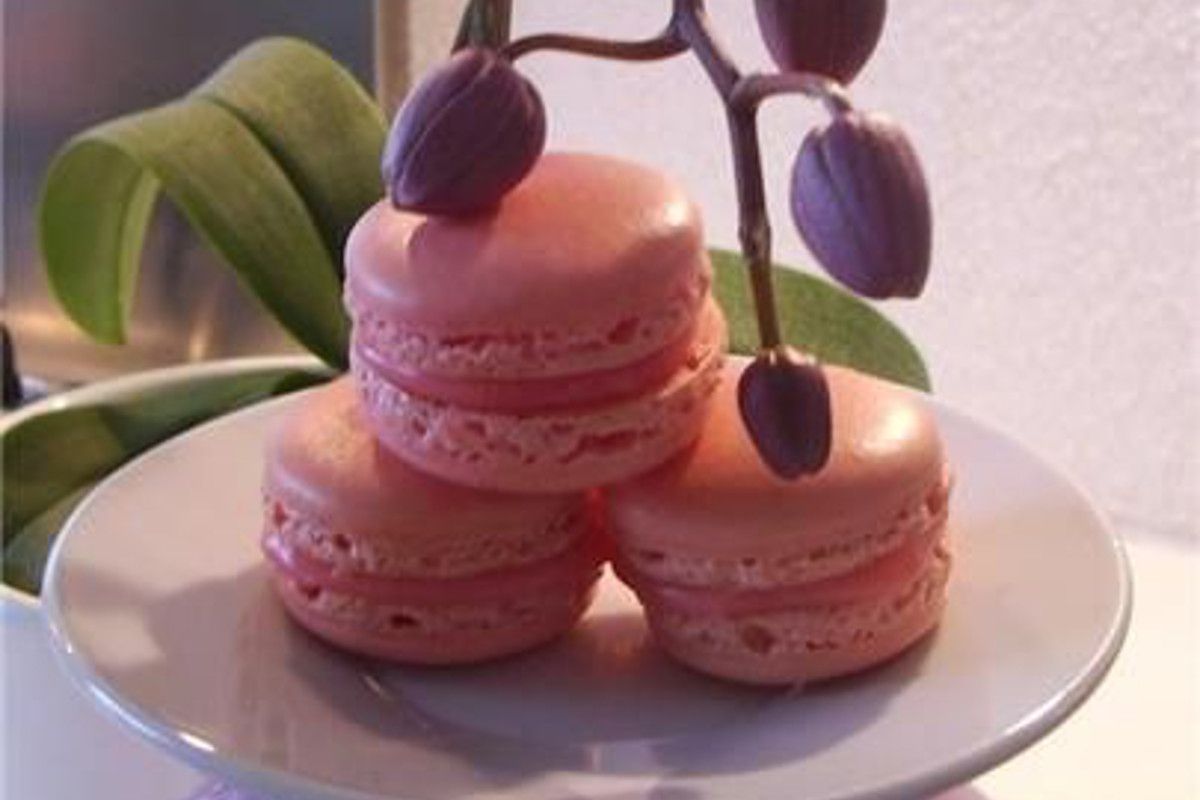 Macarons à la fraise bonbon