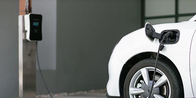 Installer une borne de recharge à domicile : guide pratique pour les particuliers